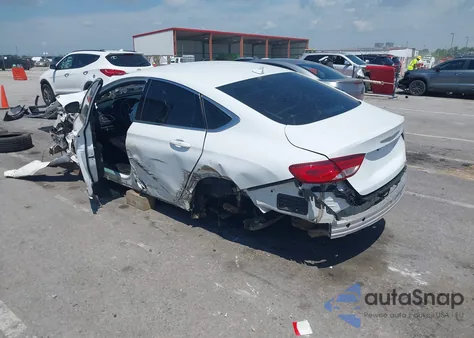 2015 Chrysler 200 Limited из США, поврежденный, VIN 1C3CCCAB9FN716949